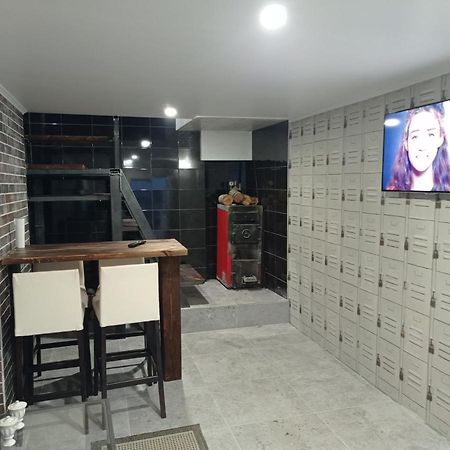 Apartment Parking Loft Akaciju VNO Dış mekan fotoğraf